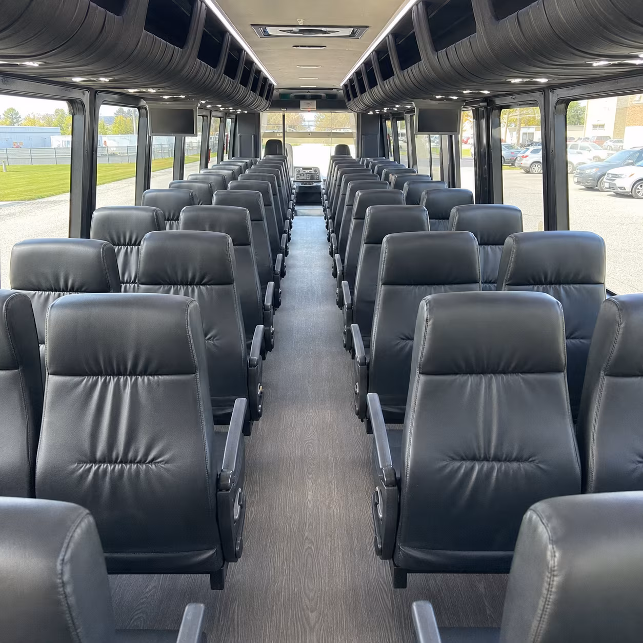 aurora bus rentals