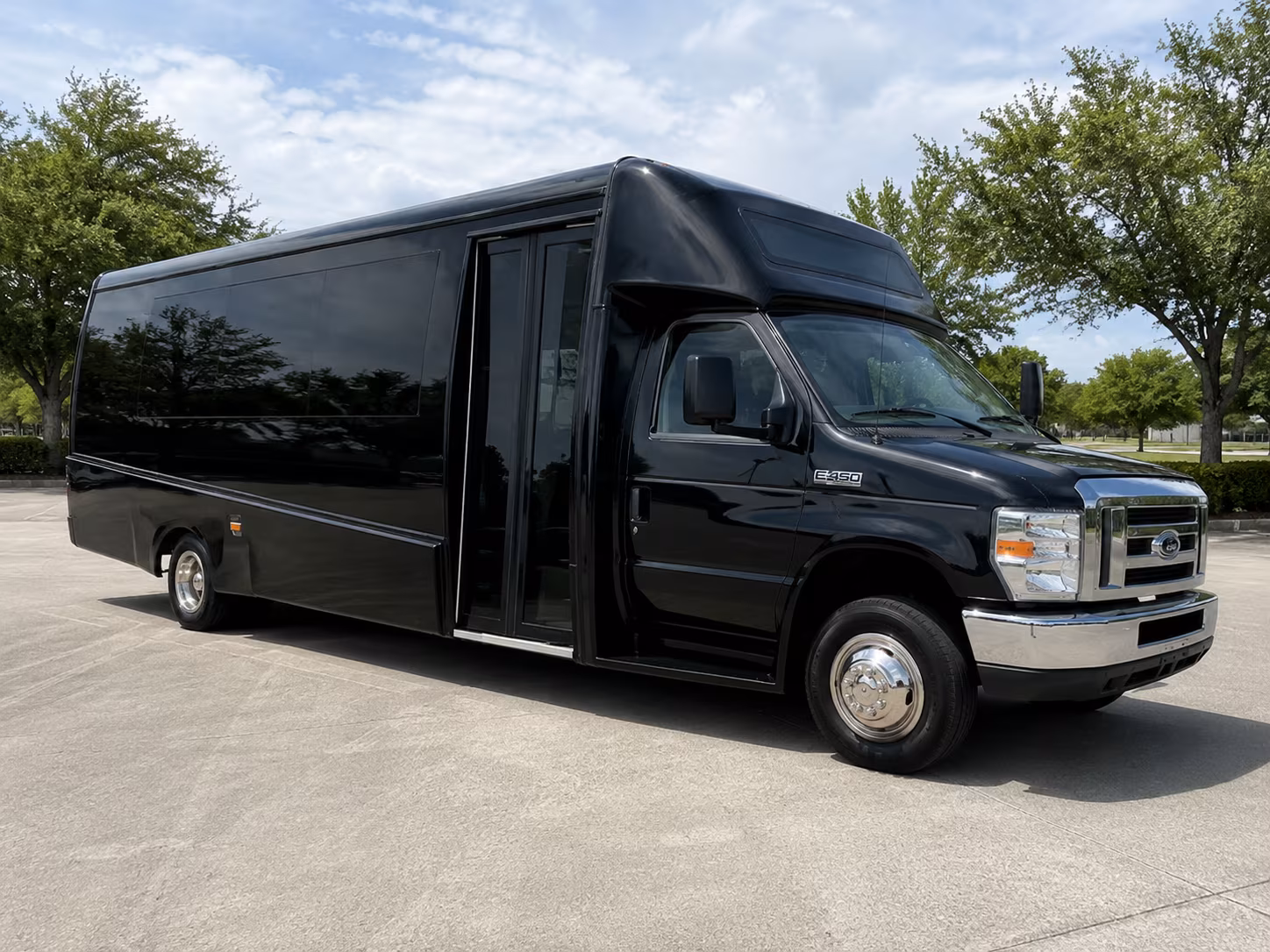 aurora rent a charter bus for your aurora sports team or fan group