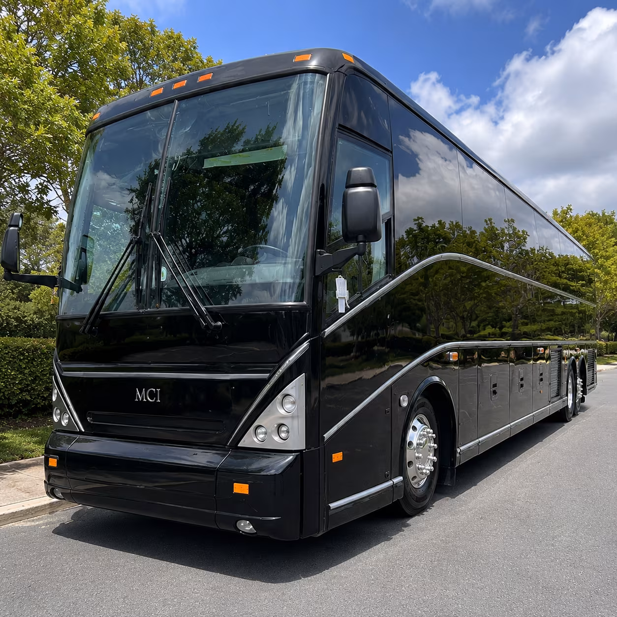 finding the right bus for broadmoor conference and resort airport shuttles