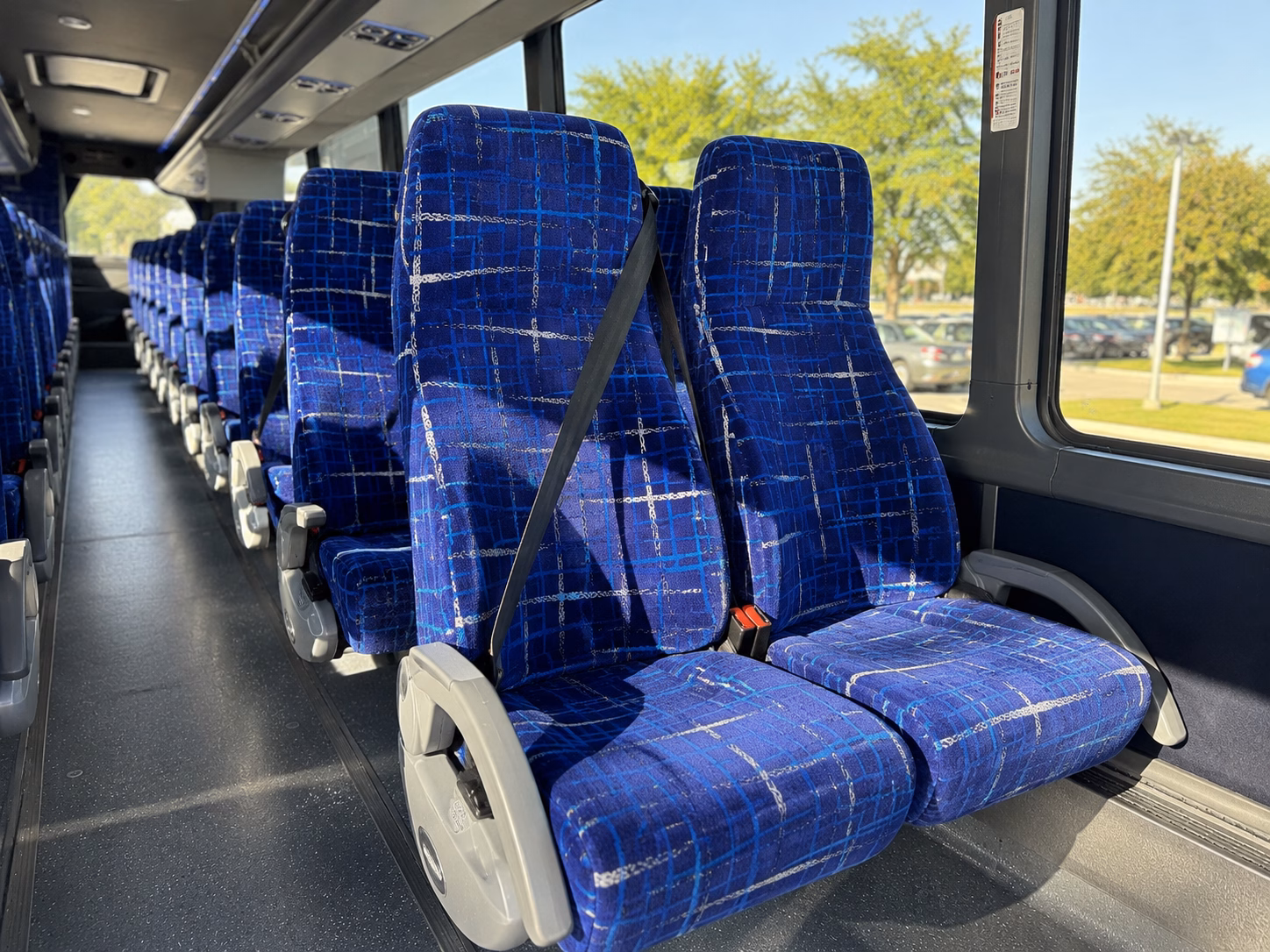 long distance transportation from colorado springs to denver red rocks and the front range