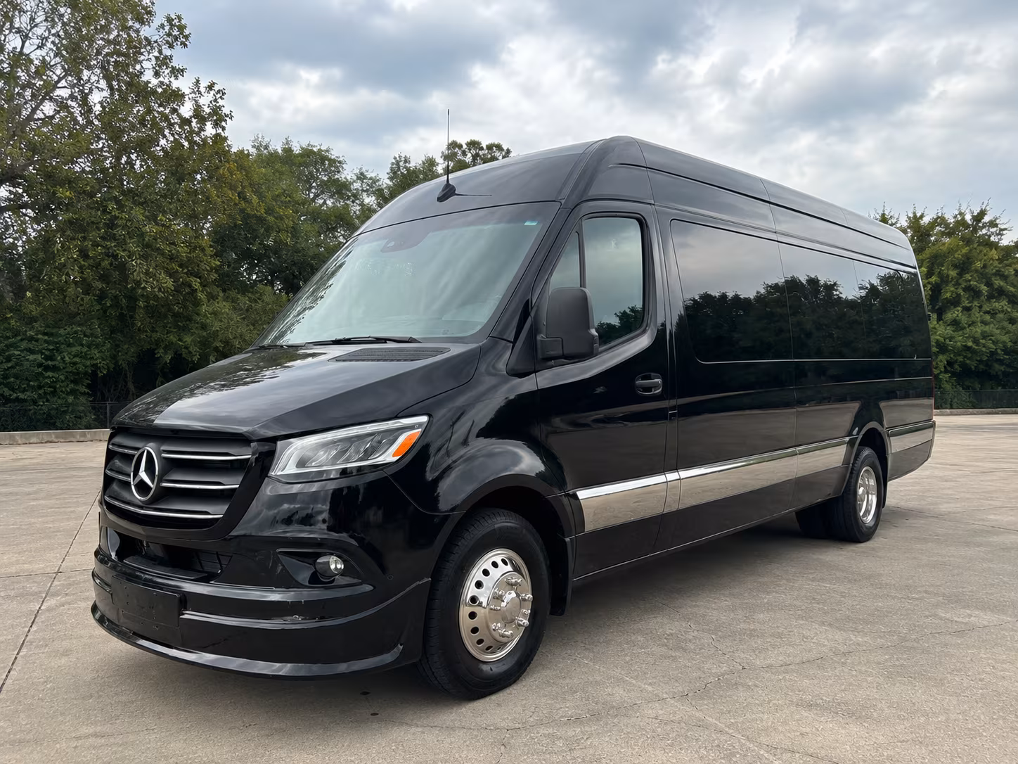 longmont long distance transportation for every group size