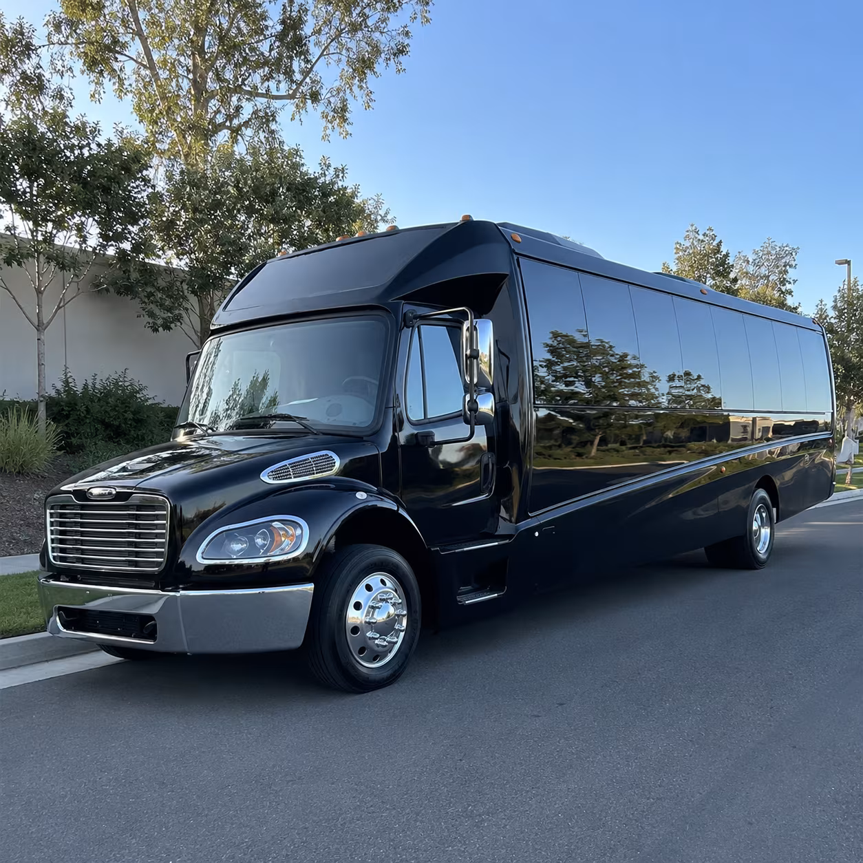 no matter the grade level or group size there s a bus in the network for your field trip