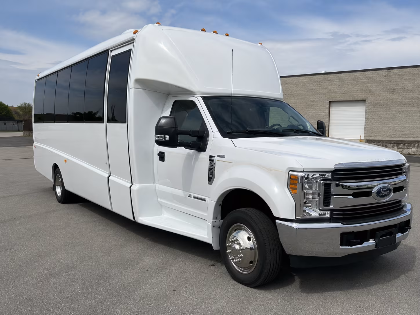 parker government and military charter bus rentals in parker