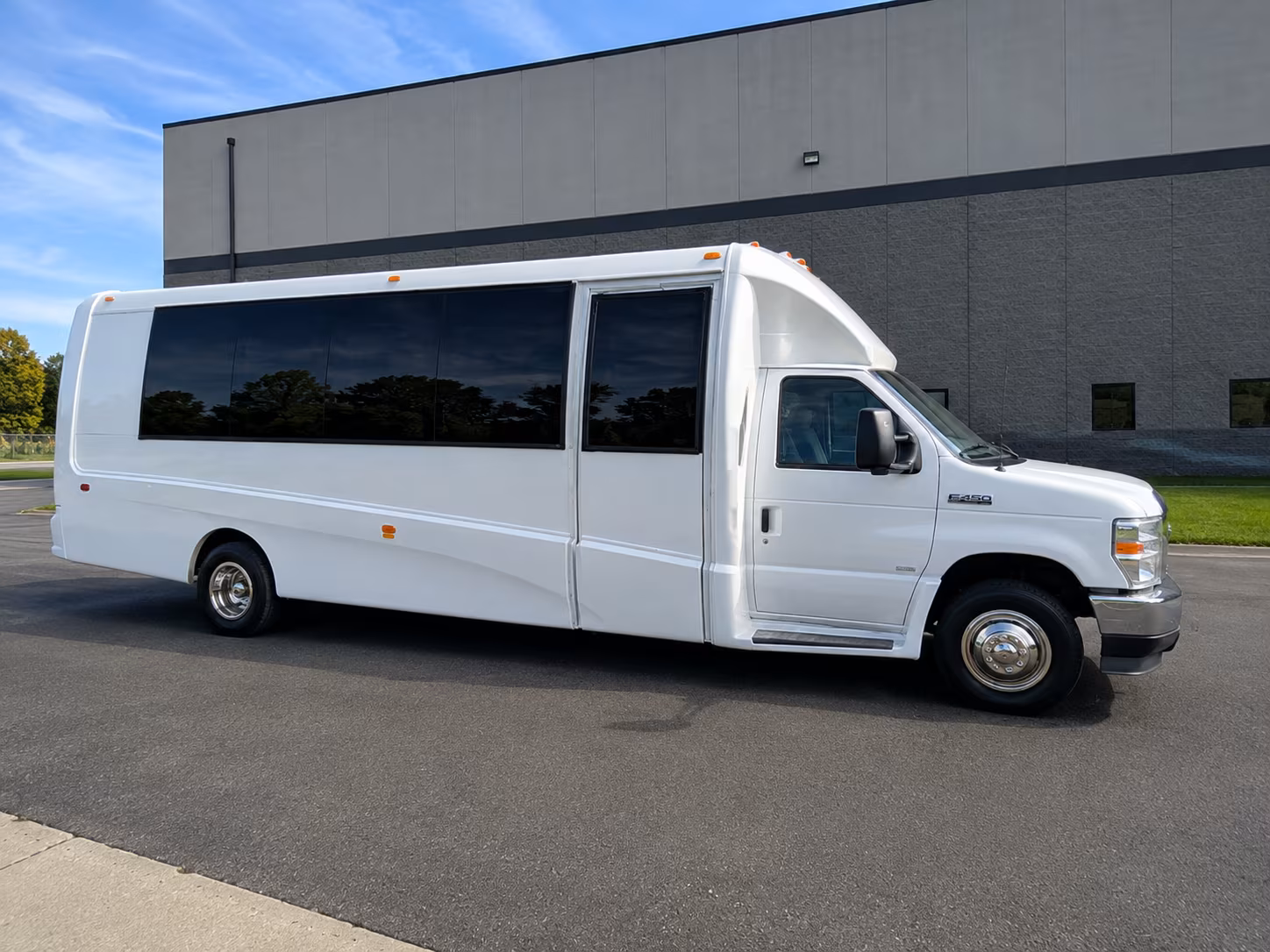 you ll love taking a bus to pikes peak vineyards right here in colorado springs