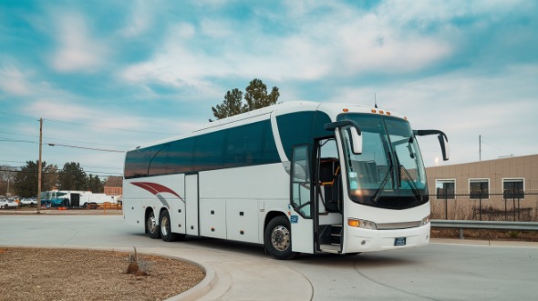 colorado-springs school trip bus rental